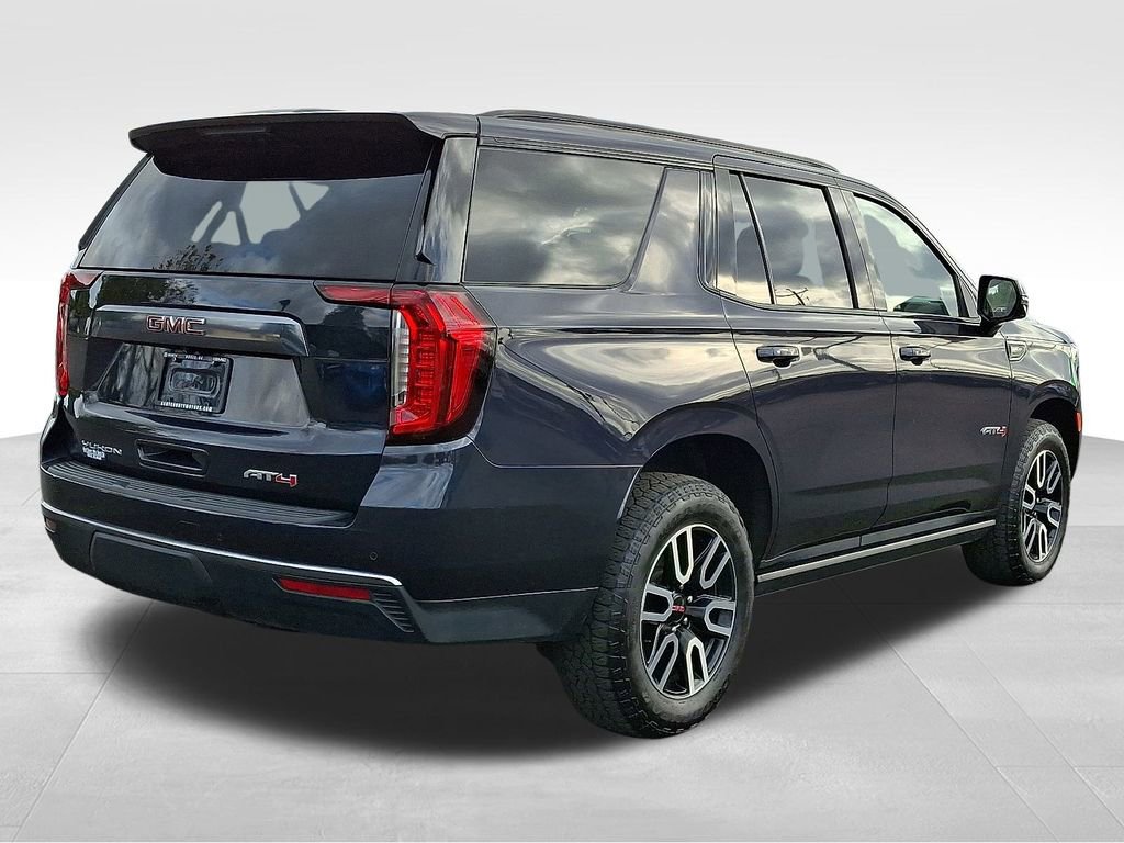 Used 2023 GMC Yukon AT4 w/ AT4 Premium Package image 6