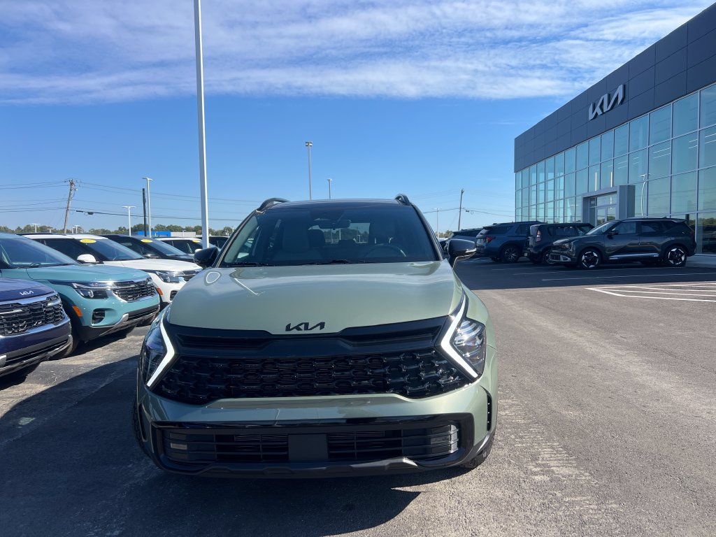 Certified 2025 Kia Sportage X-Pro AWD/4WD image 10