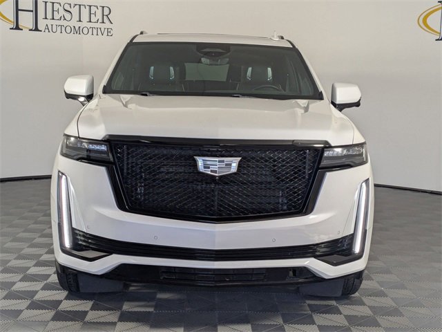 Used 2022 Cadillac Escalade Sport Platinum image 3