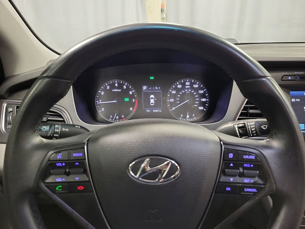 Used 2017 Hyundai Sonata Sport w/ Value Edition Package 02 image 16