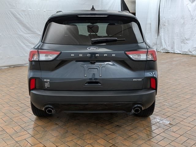 Certified 2022 Ford Escape SE w/ SE Sport Appearance Package image 6