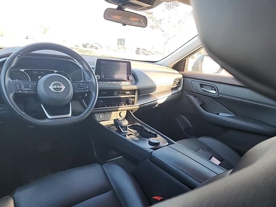 Certified 2023 Nissan Rogue SV w/ SV Premium B Package image 9