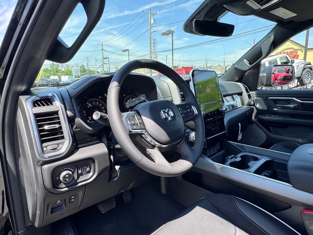 New 2026 RAM 1500 Laramie AWD/4WD image 13