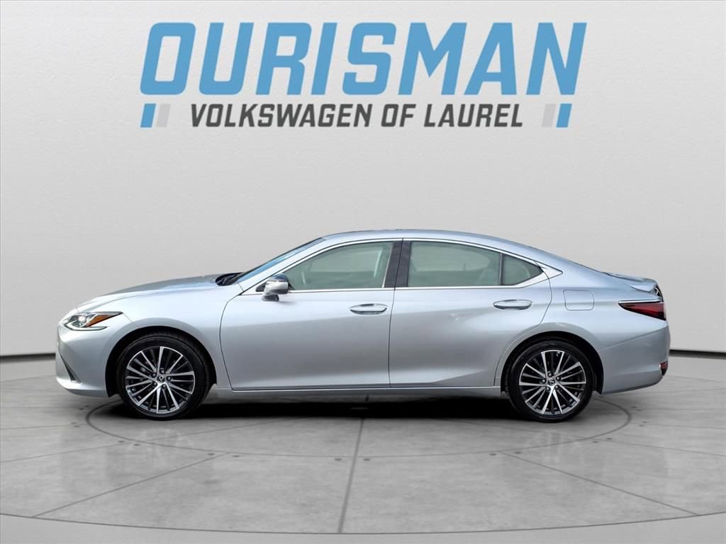 Used 2023 Lexus ES 250 w/ Premium Package image 4