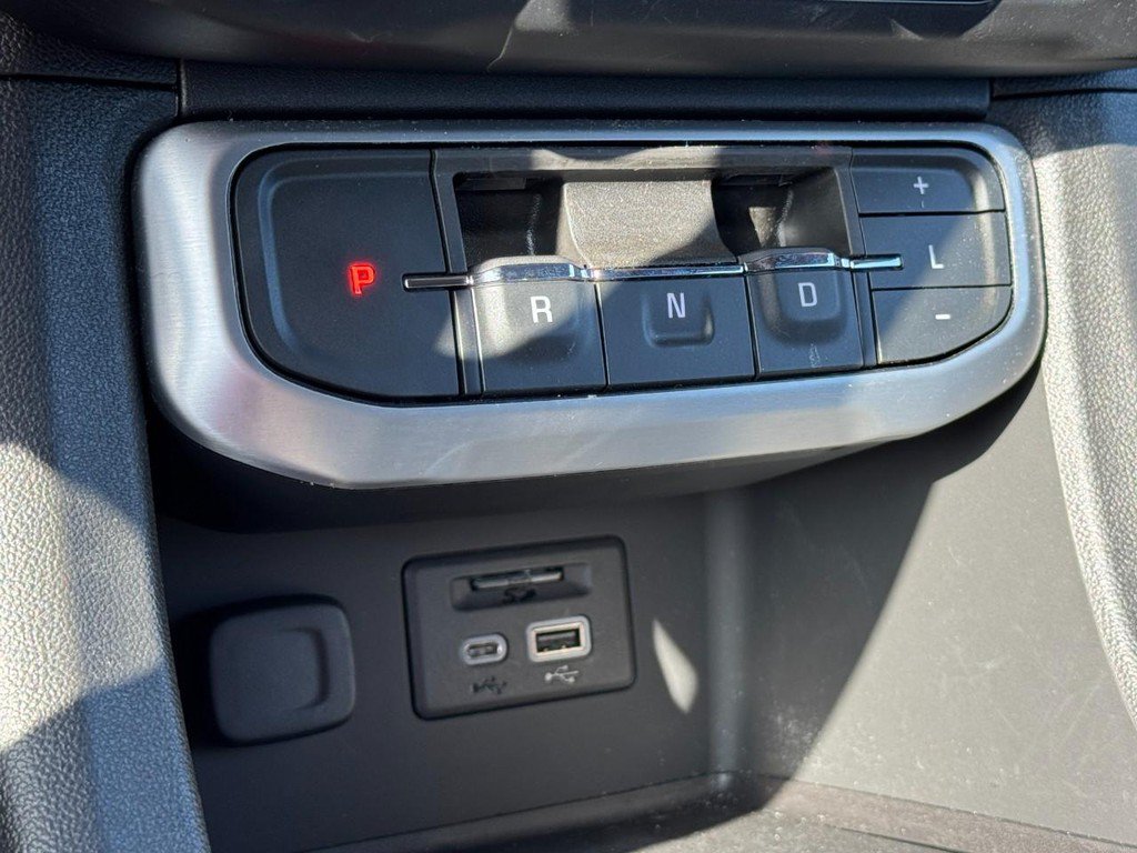 Used 2023 GMC Acadia SLT w/ Preferred Package FWD image 23