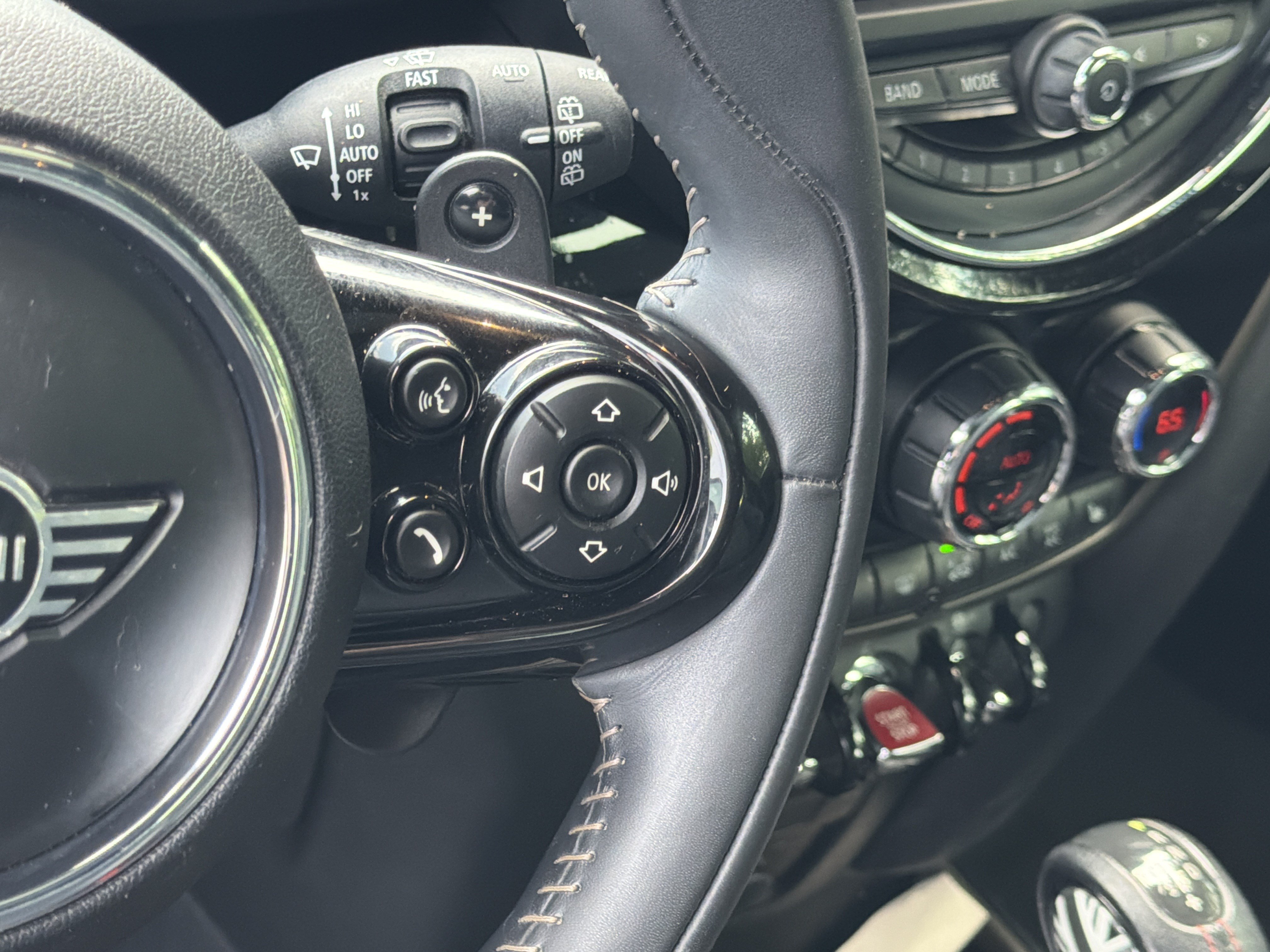 Used 2019 MINI Cooper Countryman S w/ Yin Yang Edition FWD image 20