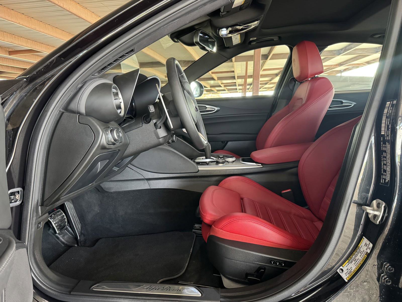 Used 2024 Alfa Romeo Giulia Veloce image 26