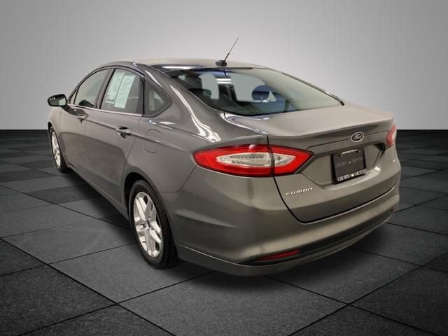 Used 2013 Ford Fusion SE FWD image 4