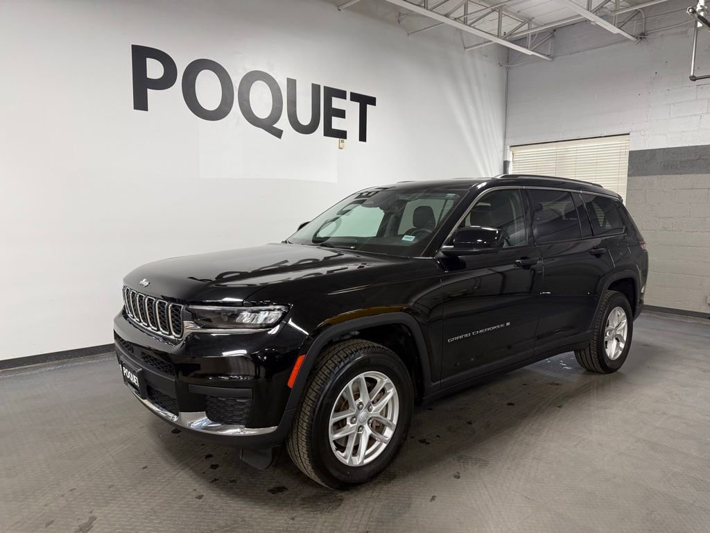 Used 2021 Jeep Grand Cherokee L Laredo w/ Luxury Tech Group I AWD/4WD image 2