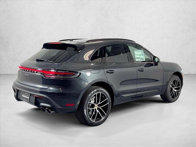 Used 2026 Porsche Macan AWD/4WD image 9