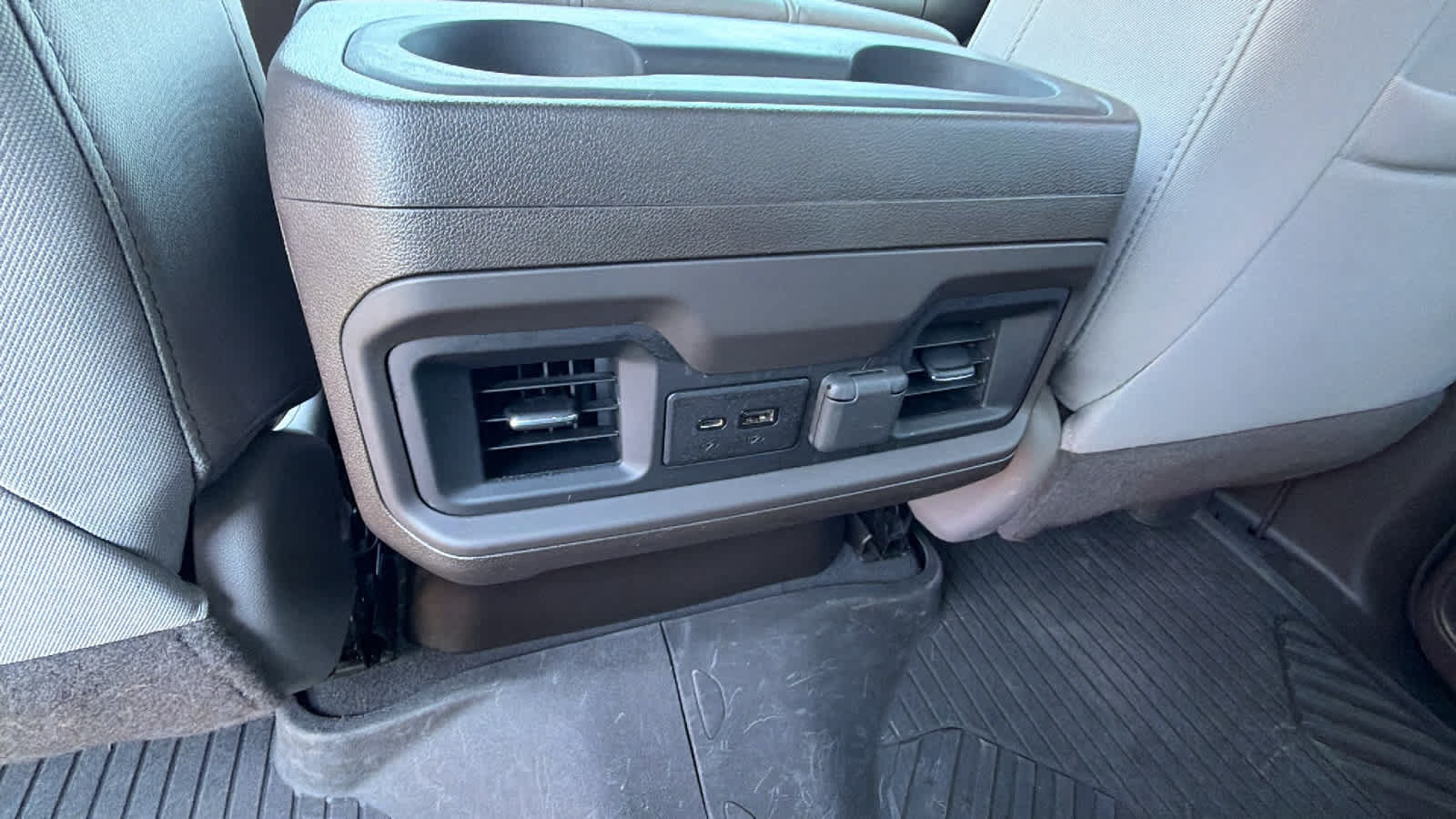Used 2021 Chevrolet Silverado 1500 LT Trail Boss w/ Convenience Package II AWD/4WD image 25