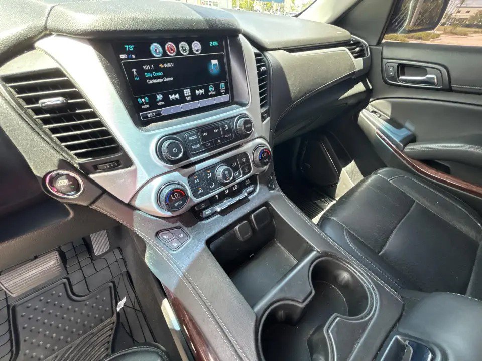 Used 2019 GMC Yukon XL SLT AWD/4WD image 12