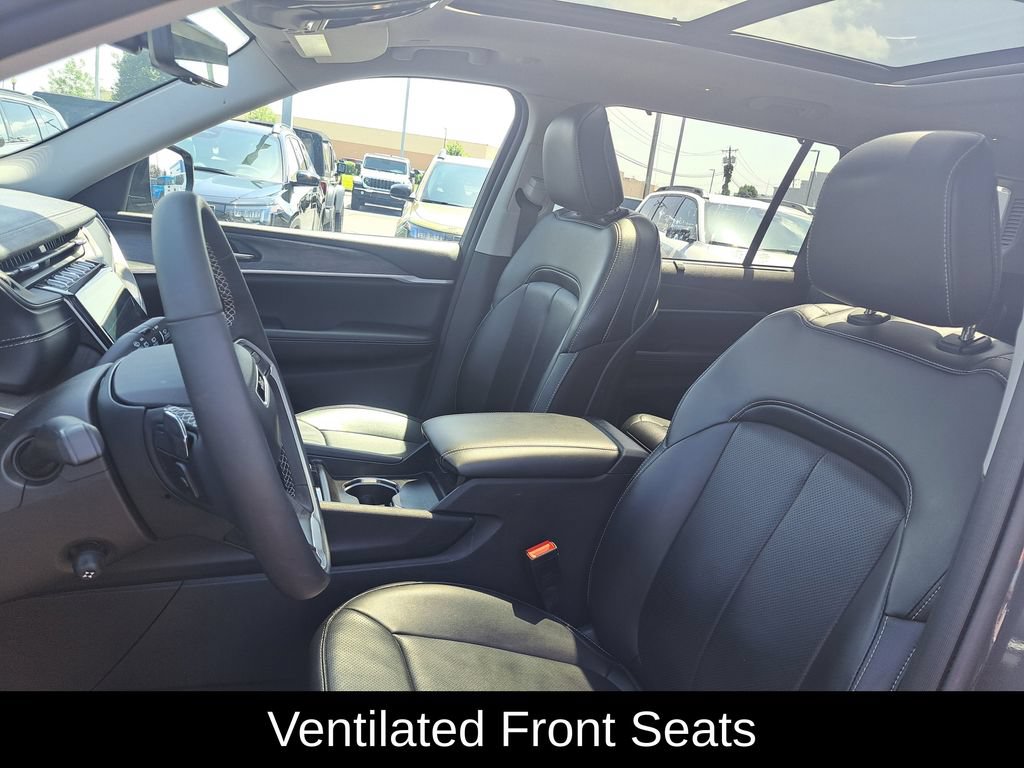 Used 2024 Jeep Grand Cherokee L Limited w/ Luxury Tech Group II AWD/4WD image 29