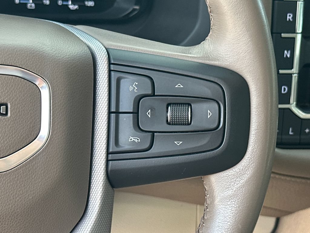 Used 2022 GMC Yukon Denali RWD image 22