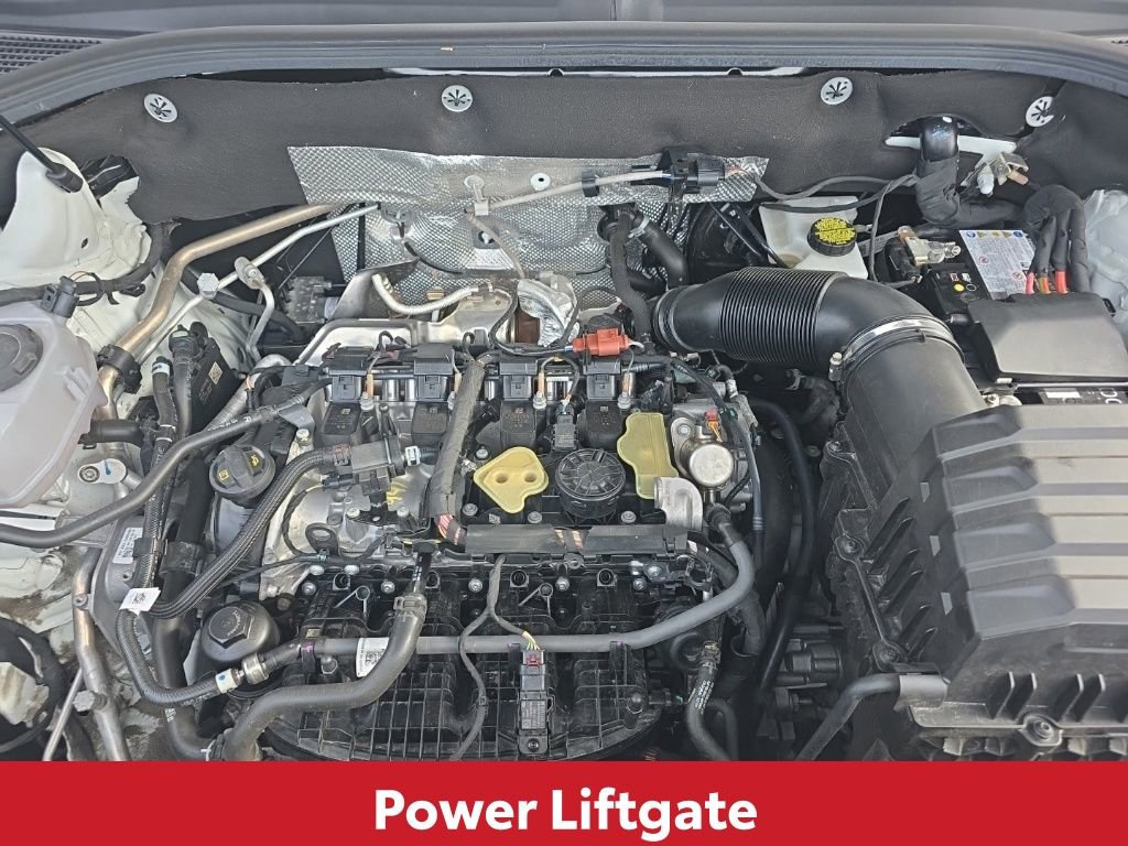 Used 2025 Volkswagen Atlas SE image 12