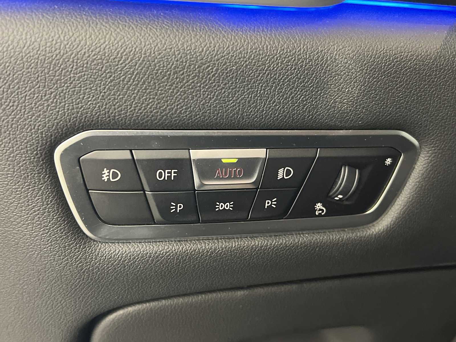 Used 2021 BMW X5 sDrive40i w/ Convenience Package image 12