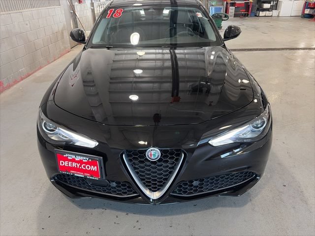 Used 2018 Alfa Romeo Giulia Ti AWD/4WD image 10