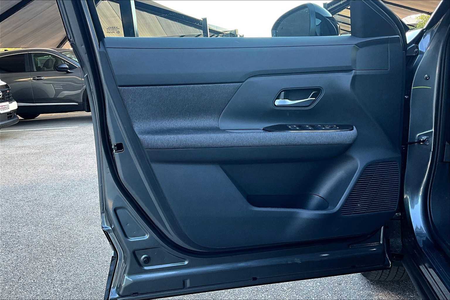 New 2026 Nissan Kicks SV image 13