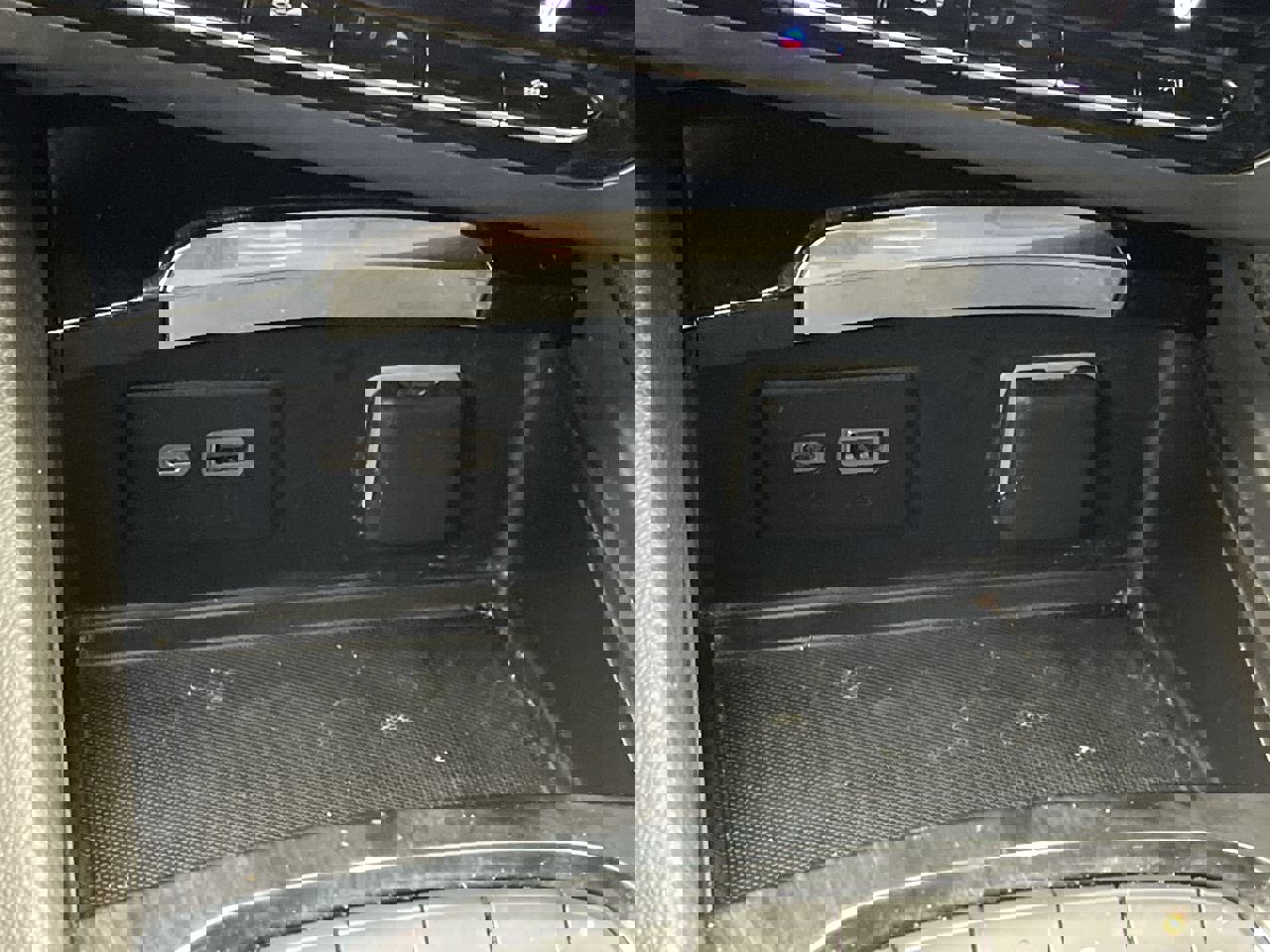 Certified 2023 Buick Envision Preferred w/ Sport Touring Package image 23