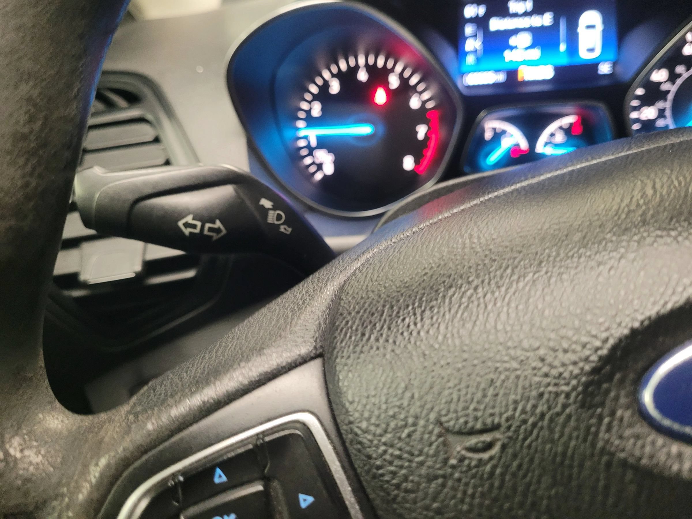 Used 2017 Ford Escape S FWD image 28