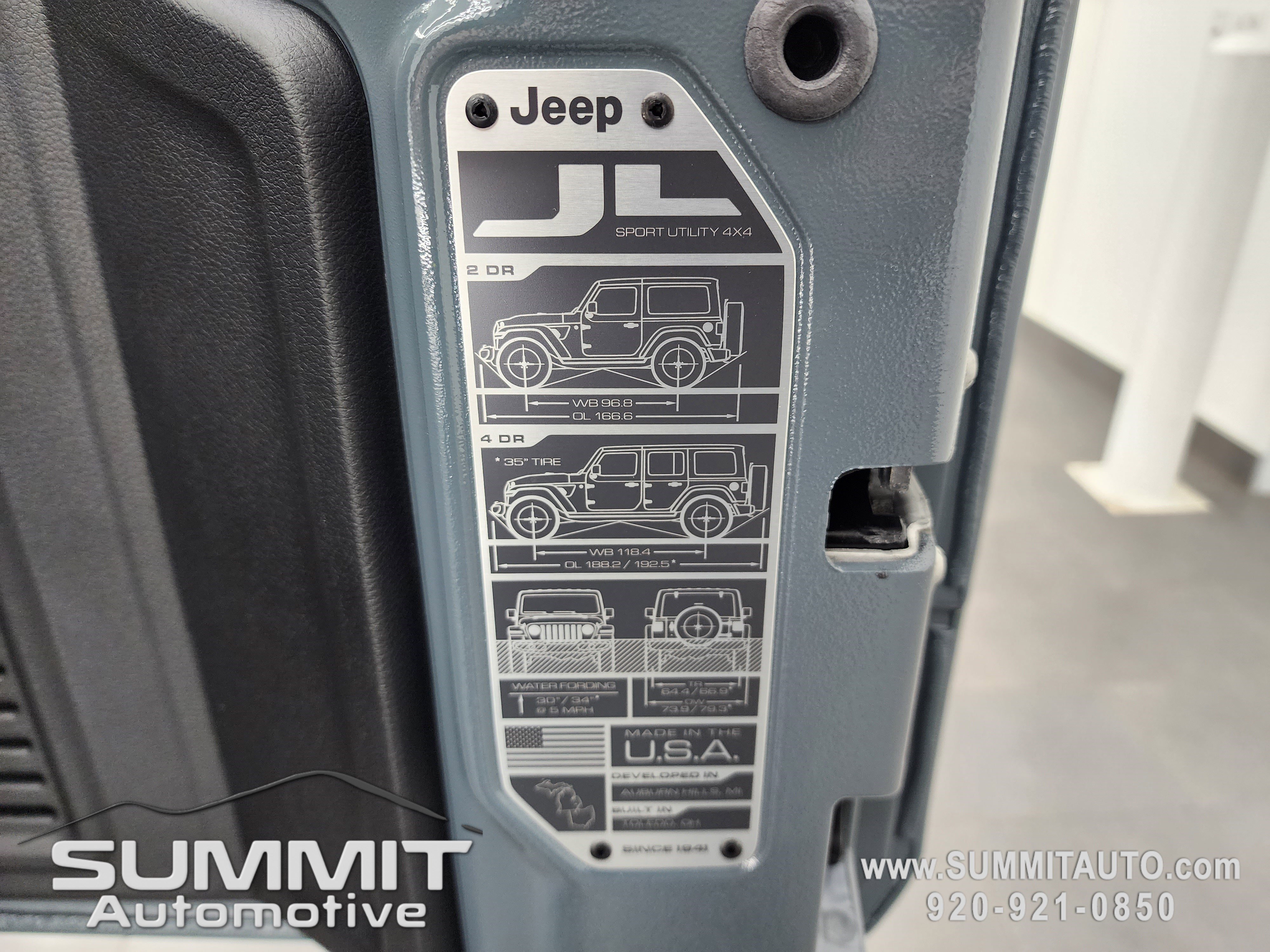 New 2026 Jeep Wrangler Unlimited Rubicon w/ Safety Group image 32