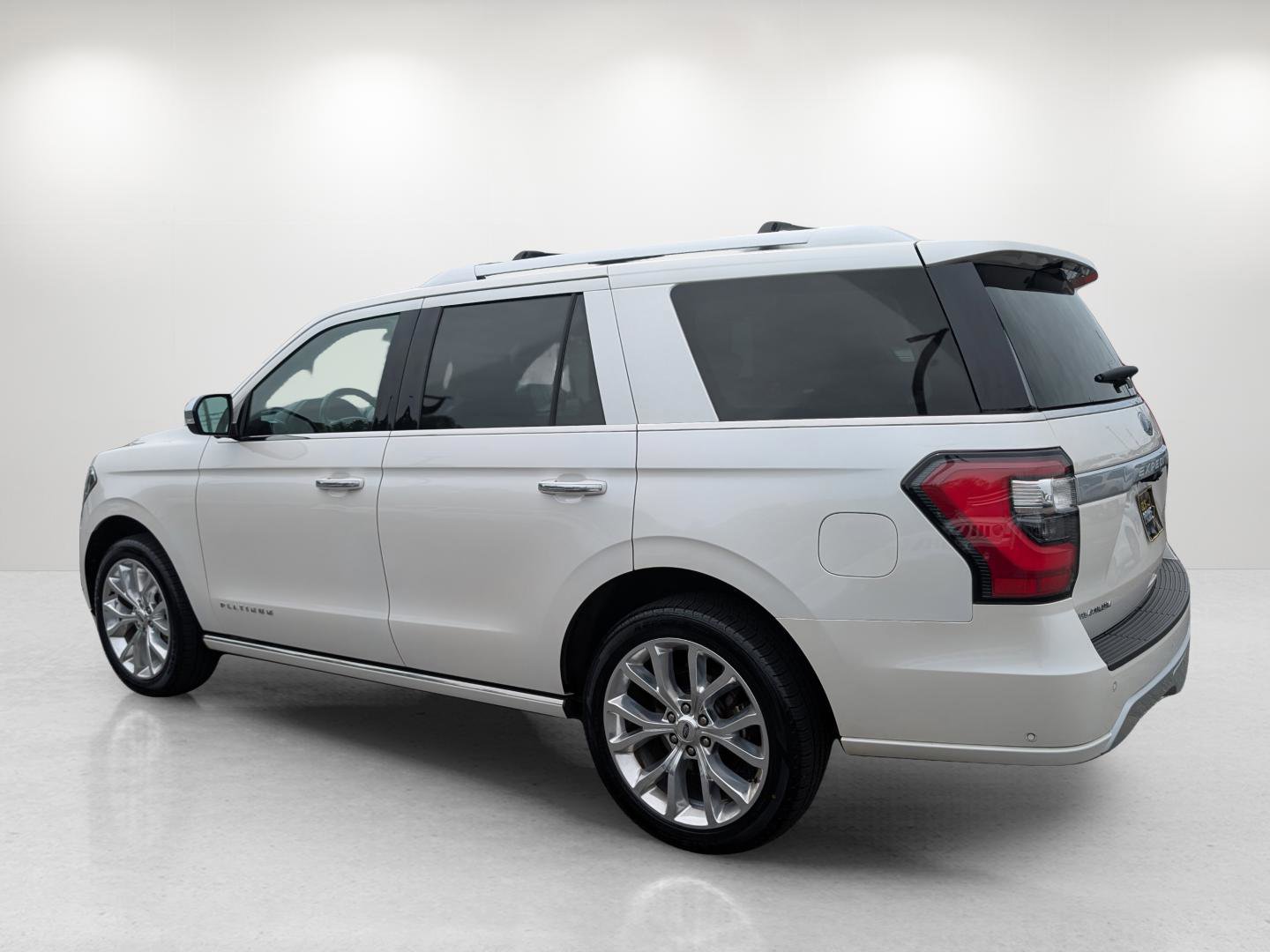 Used 2018 Ford Expedition Platinum image 7