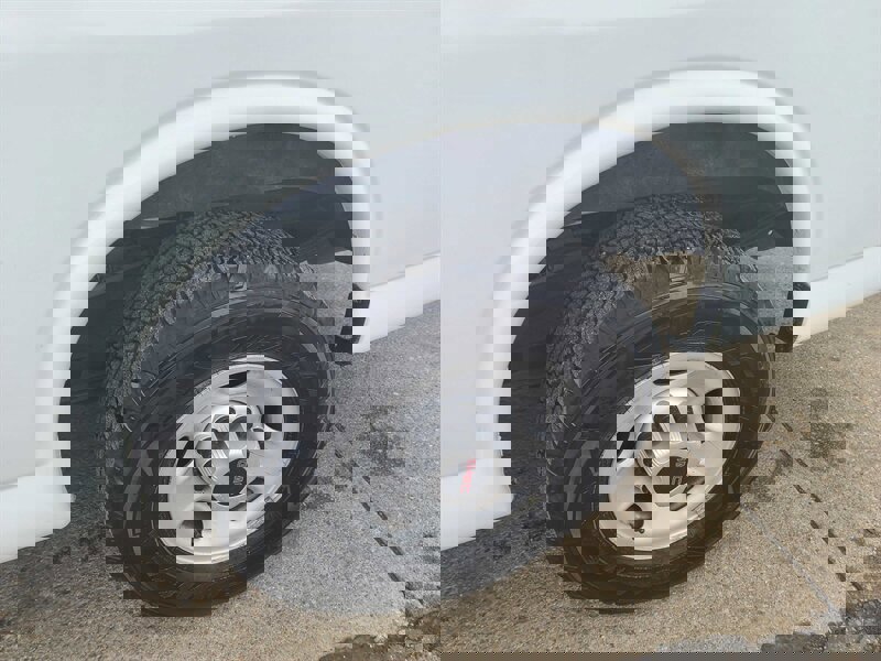 Used 2017 GMC Savana 2500 2500 3DR EXTENDED CARGO VAN/V8 image 30