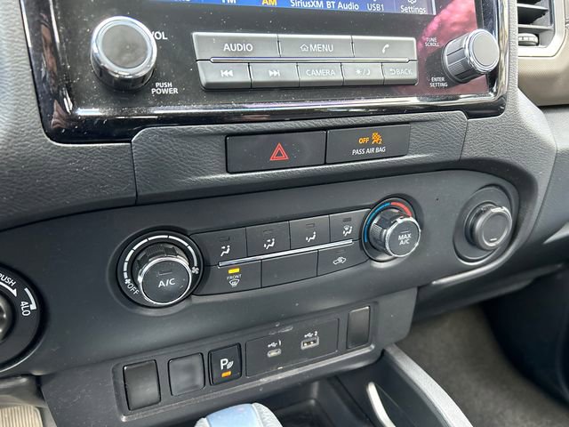 Certified 2022 Nissan Frontier SV w/ Technology Package image 18