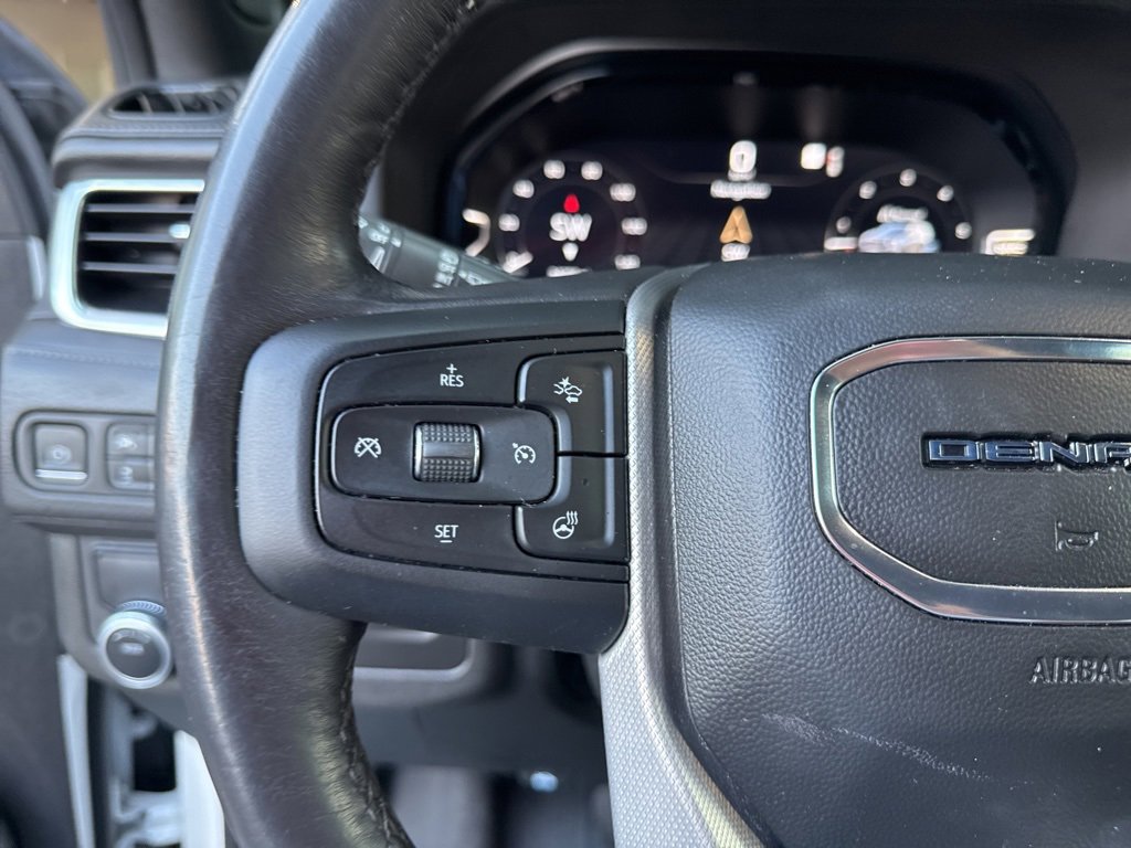 Used 2022 GMC Yukon Denali image 34