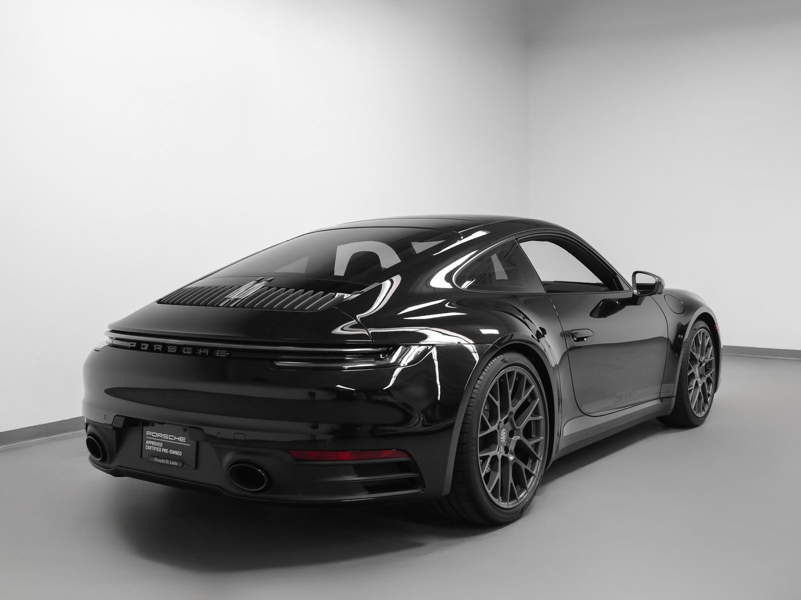 Certified 2024 Porsche 911 Carrera T RWD image 12