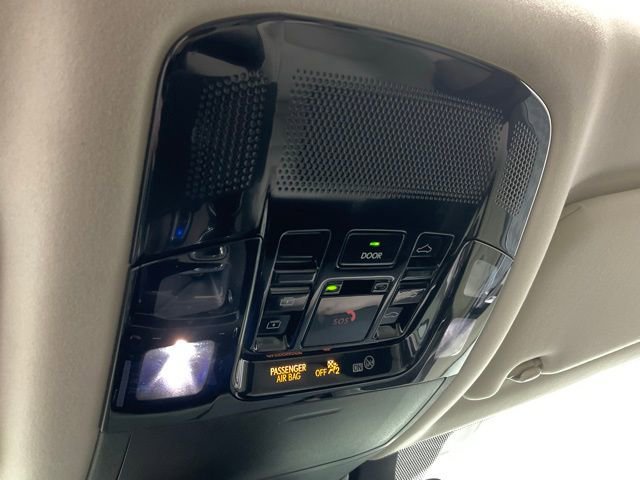 Used 2024 Lexus RX 350 w/ Convenience Package image 17