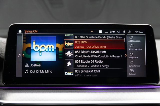 Used 2023 BMW M550i xDrive w/ Executive Package image 92