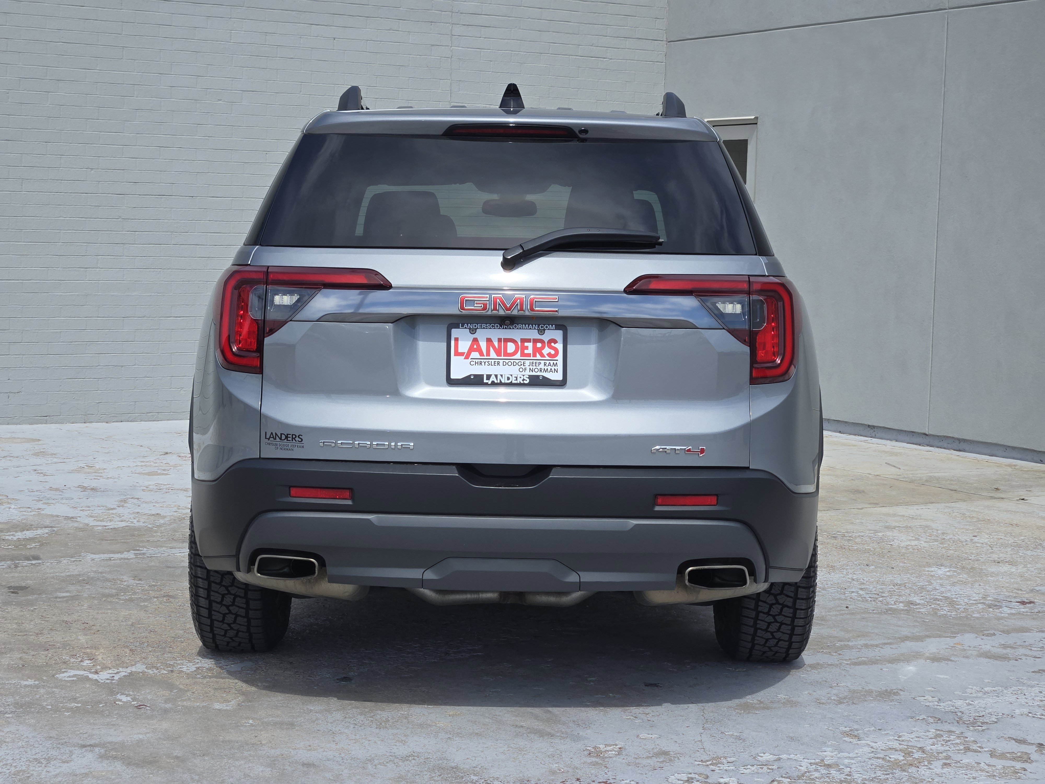 Used 2023 GMC Acadia AT4 w/ Preferred Package image 7