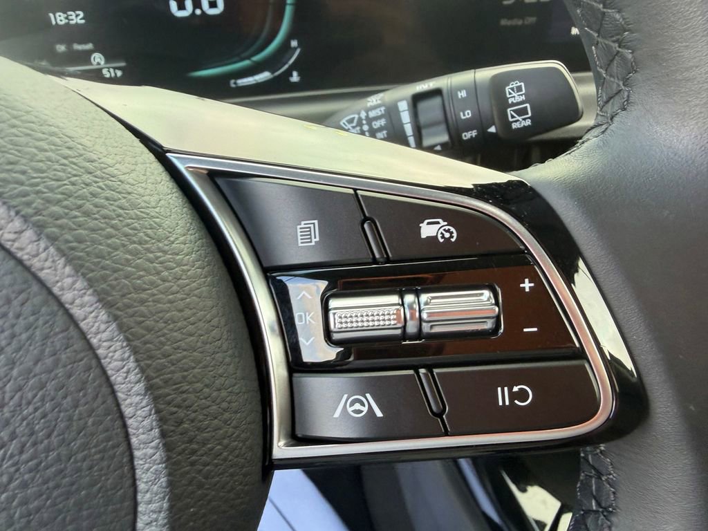 Used 2025 Kia Seltos S image 25