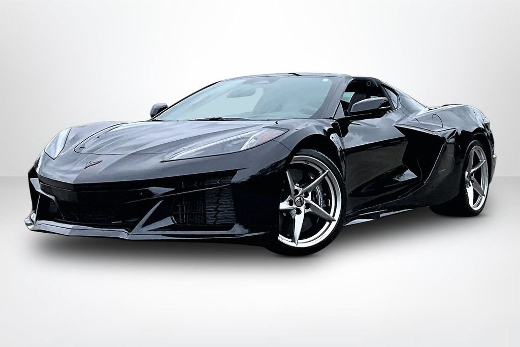 Used 2025 Chevrolet Corvette E-Ray AWD/4WD image 3