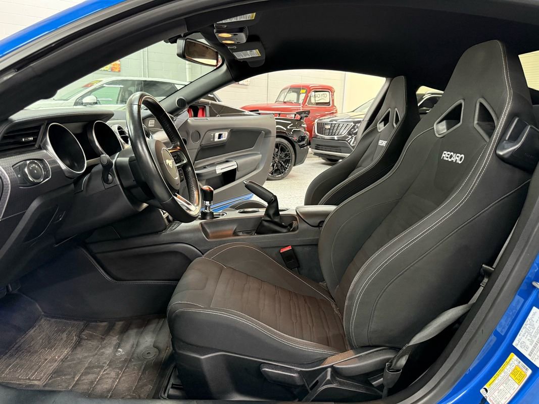 Used 2019 Ford Mustang GT w/ Performance Package - Level 2 RWD image 11