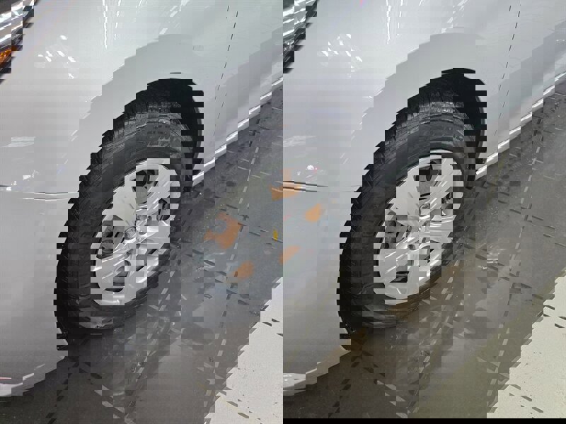 Used 2018 Chevrolet Cruze LS image 27