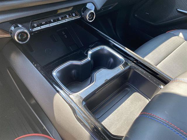 Certified 2025 Chevrolet Silverado EV RST AWD/4WD image 57
