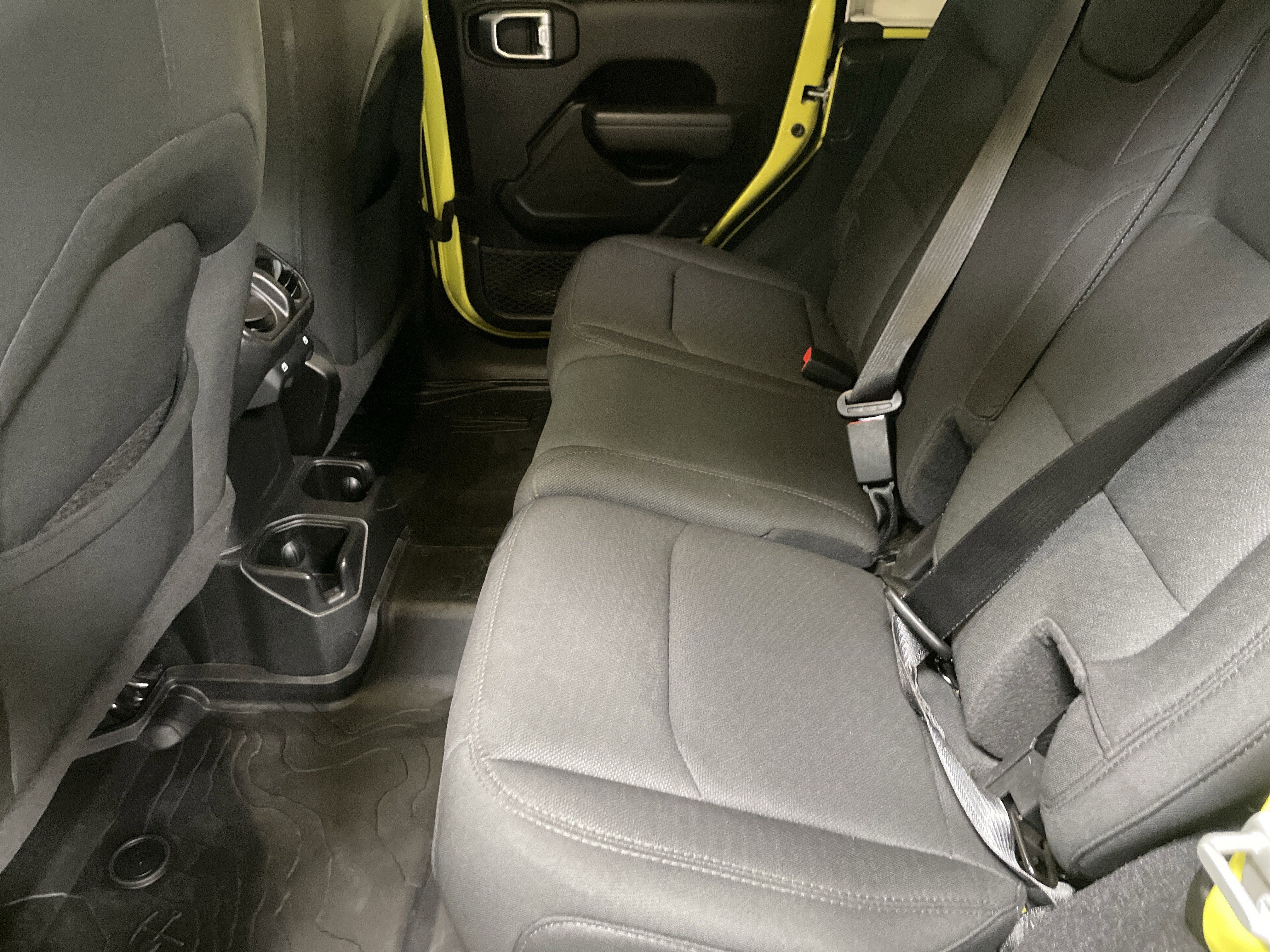 Used 2022 Jeep Wrangler Unlimited Sport image 32
