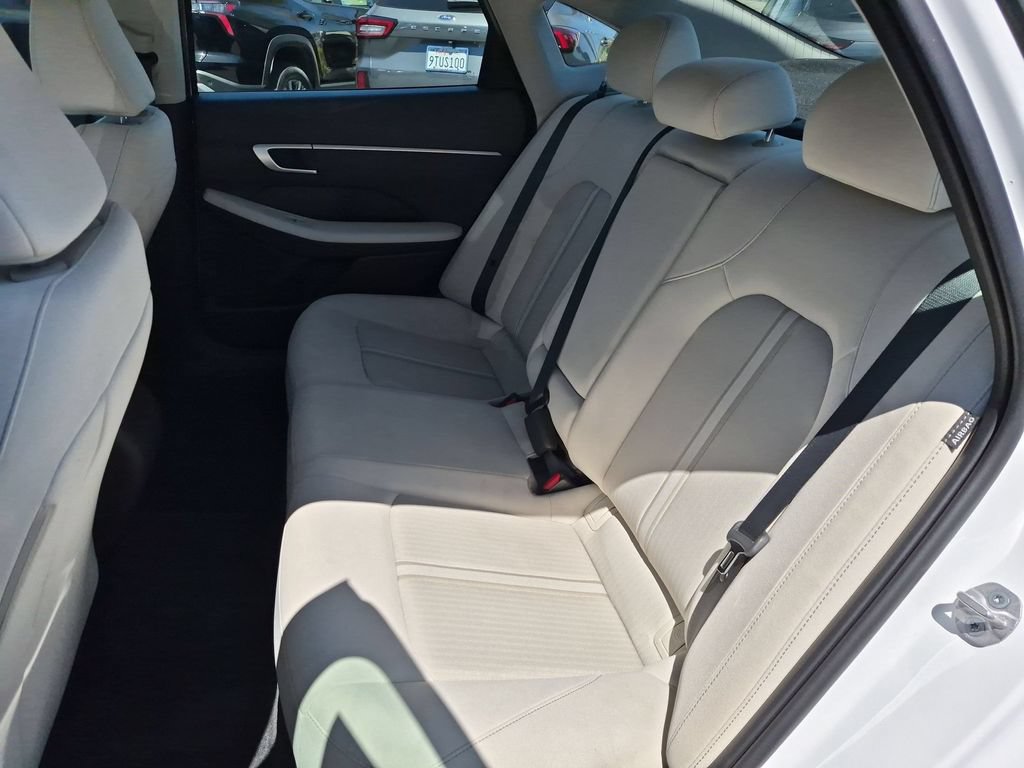 Used 2025 Hyundai Sonata SEL FWD image 28