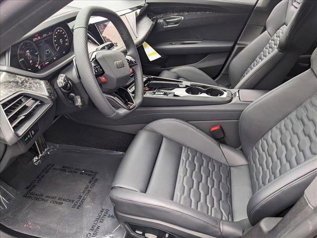 New 2025 Audi RS e-tron GT performance image 14
