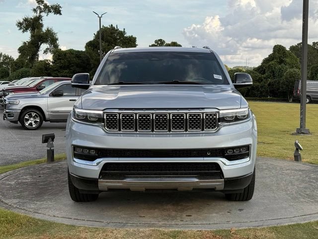 Used 2023 Jeep Grand Wagoneer Series III AWD/4WD video 2
