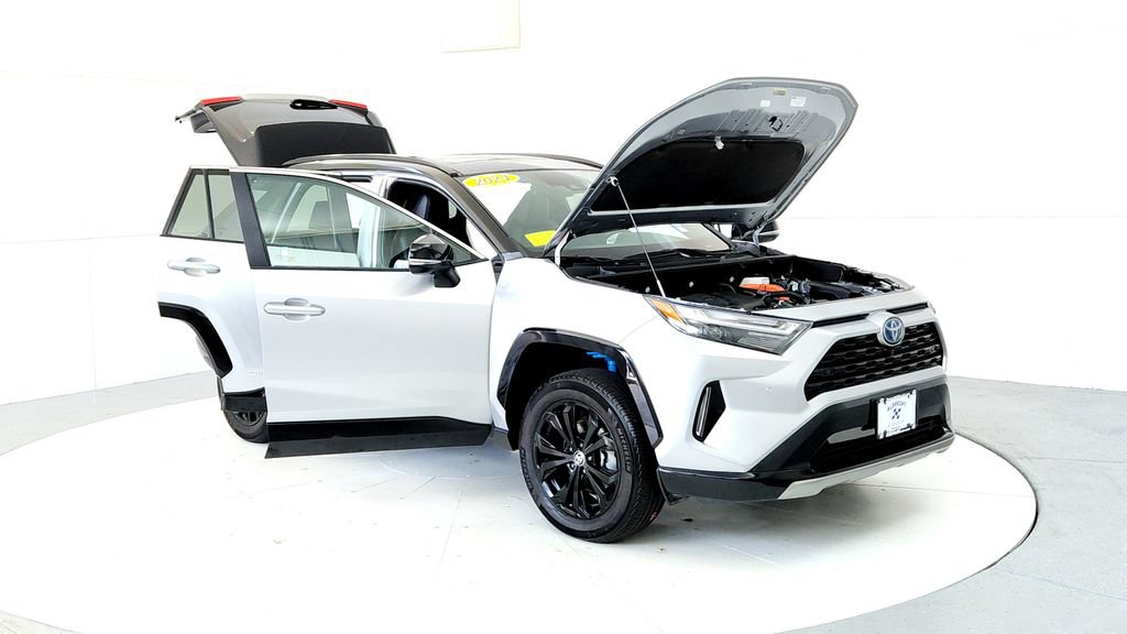 Used 2024 Toyota RAV4 XSE w/ Advanced Technology Package AWD/4WD image 12