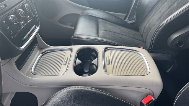 Used 2019 Dodge Grand Caravan SXT image 22