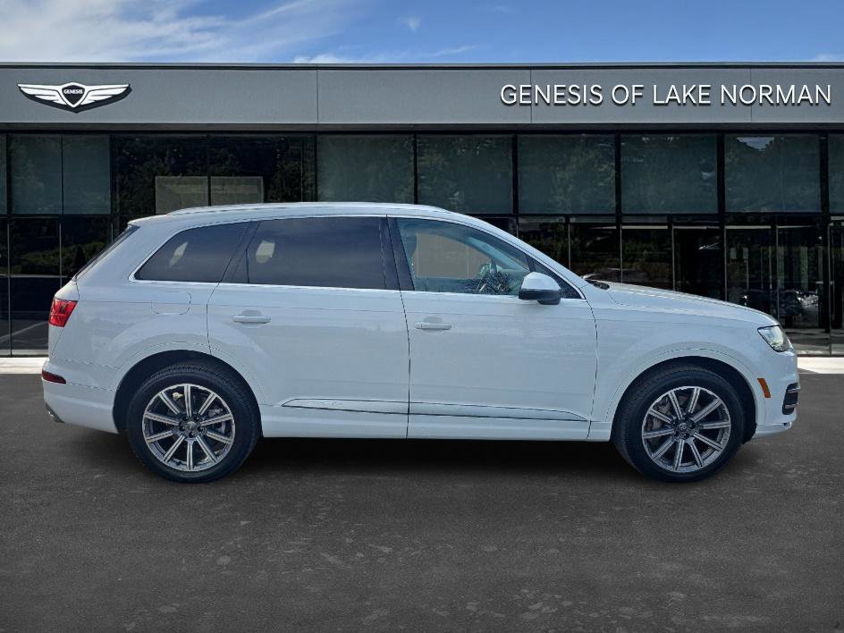 Used 2018 Audi Q7 3.0T Prestige image 3