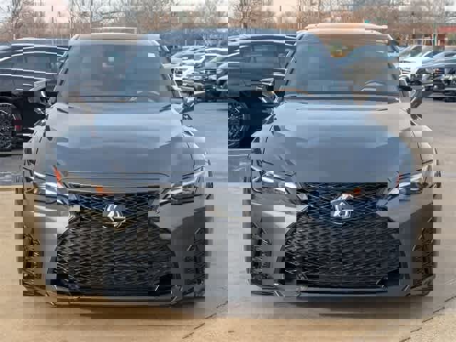 Used 2024 Lexus IS 300 F Sport image 4