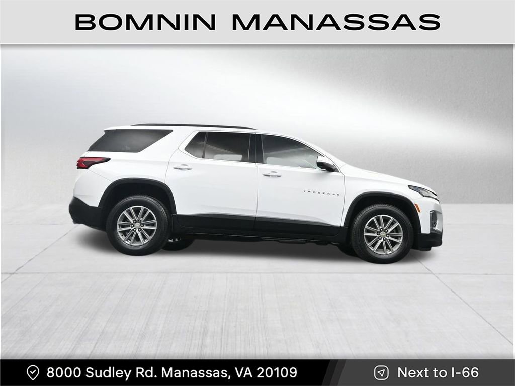 Used 2023 Chevrolet Traverse LT w/ Rear Camera Mirror Package AWD/4WD image 36