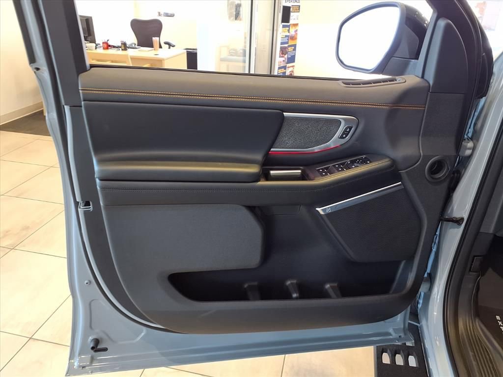 New 2025 Ford Expedition Tremor image 10