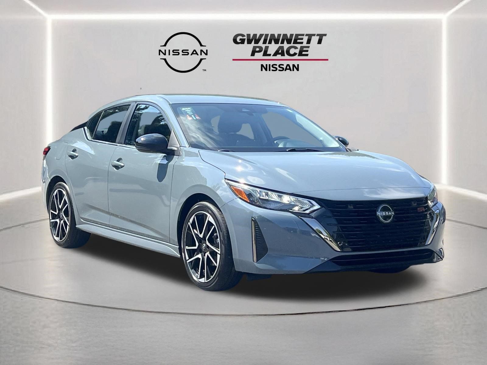 Used 2025 Nissan Sentra SR FWD image 27