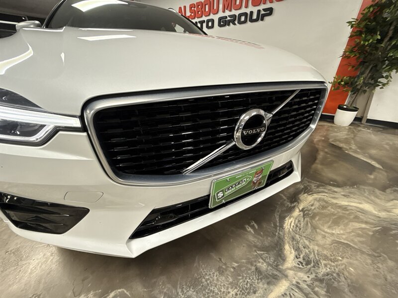 Used 2019 Volvo XC60 T5 R-Design w/ Protection Package Premier FWD image 13